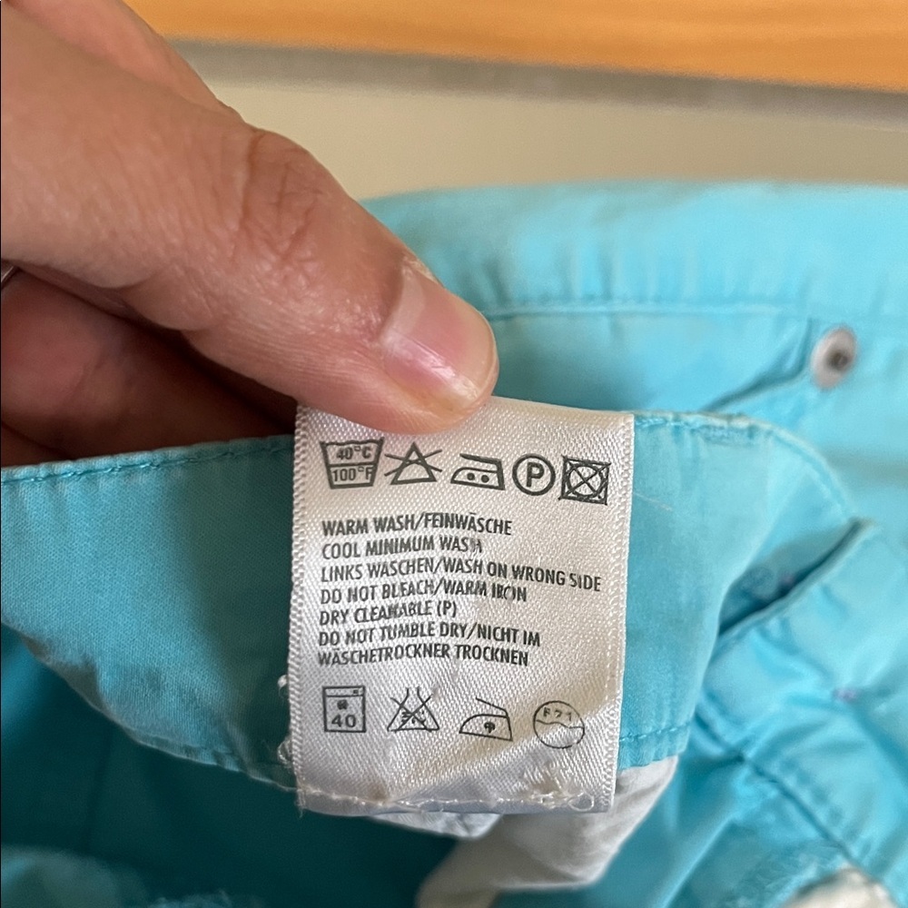 Escada Women's Turquoise Straight Leg Jeans, size 8 - Picture 4 of 7